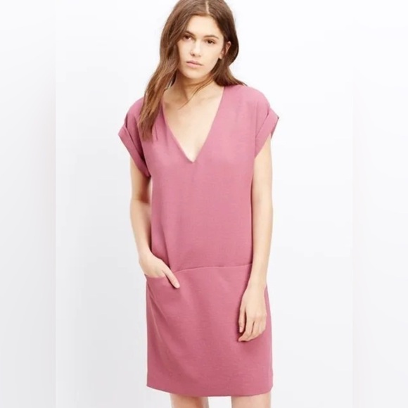 VINCE. Pink Rolled Short Sleeve Two Pocket V-Neck Mini Shift Dress EUC Size M - Picture 1 of 12